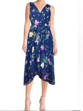 DKNY Women's Dress La Fleur Goddess Chiffon V-Neck WrapSize 10